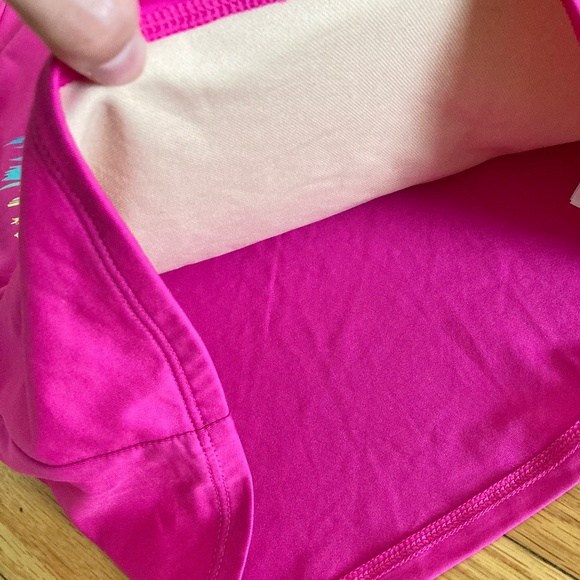 Girl’s size 8 Lands’ End short sleeved pink modest swim top/rash guard - Picture 3 of 6